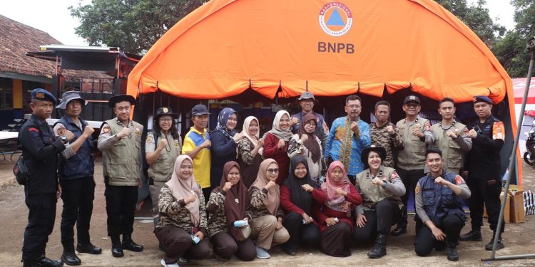 Trauma Healing Polri di SDN Sukapanjang: Memulihkan Semangat Anak-Anak Terdampak Longsor