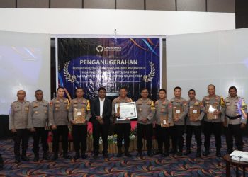 Penganugerahan Predikat Kepatuhan Penyelenggara Pelayanan Publik di Maluku Utara
