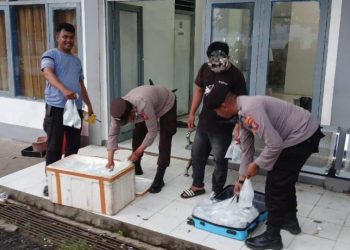 KP3 Pelabuhan Fery Sidangoli Amankan 160 Kantong Miras Jenis Captikus