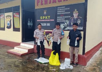 Polsek Ibu Amankan Puluhan Liter Miras dalam Kegiatan Rutin yang Ditingkatkan (KRYD)