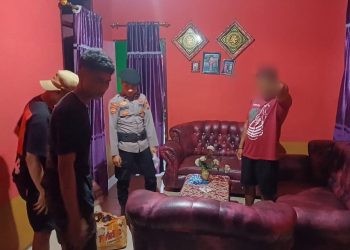 Razia Miras Door To Door, Polres Sula Berhasil Amankan Puluhan Botol Miras