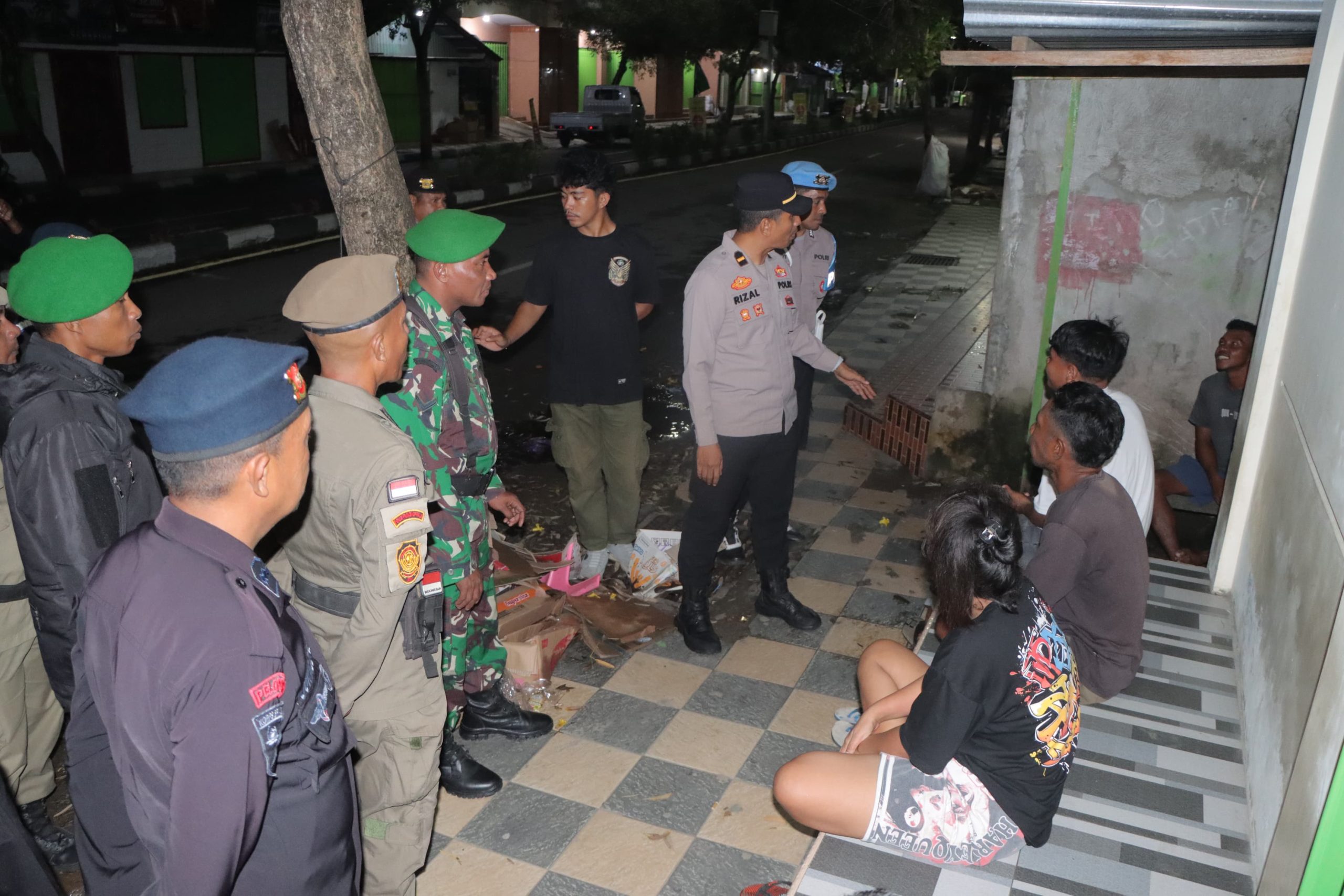 Polres Kepulauan Sula Gelar Apel dan Patroli Gabungan di Malam Minggu, Wujudkan Kamtibmas yang Kondusif