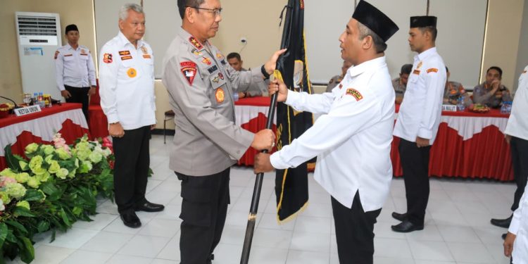 Kapolda Malut Lantik Pengurus Pokdar Kamtibmas Bhayangkara Daerah Malut, Perkuat Sinergi dengan Masyarakat
