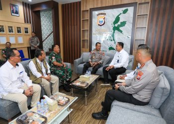 Kapolda Malut Terima Silaturahmi Direktur Utama Perum Bulog
