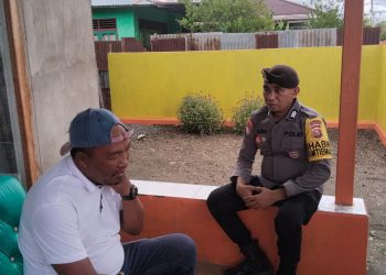 BHABINKAMTIBMAS DESA TATALEKA POLSEK JAILOLO SELATAN LAKSANAKAN SAMBANG DAN PESAN KAMTIBMAS KEPADA WARGA