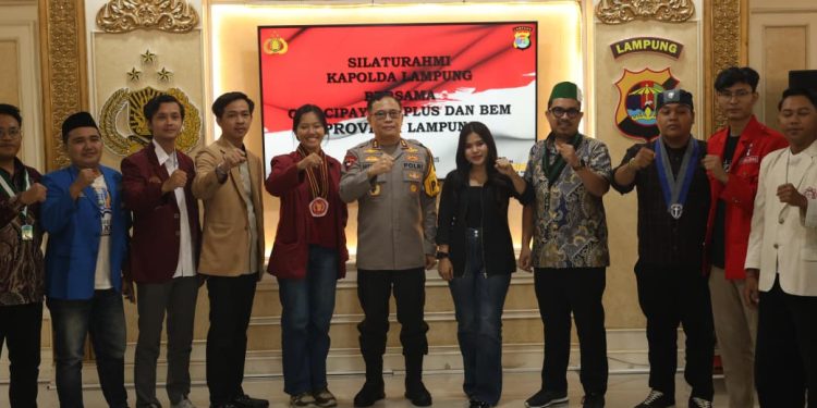 Kapolda Lampung Ajak Mahasiswa dan OKP jadi Agen Perdamaian dan Pengawal Demokrasi