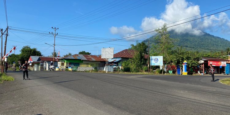 Sat Samapta Polres Halmahera Barat Laksanakan Giat Strong Point di Titik Rawan Pagi Hari