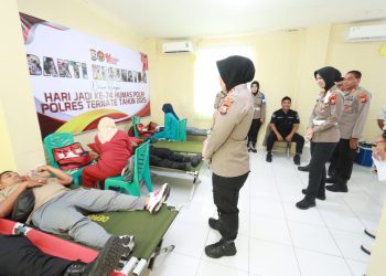 Peringati Hari Jadi Humas Polri ke-74, Polres Ternate Tebar Kepedulian Lewat Donor Darah