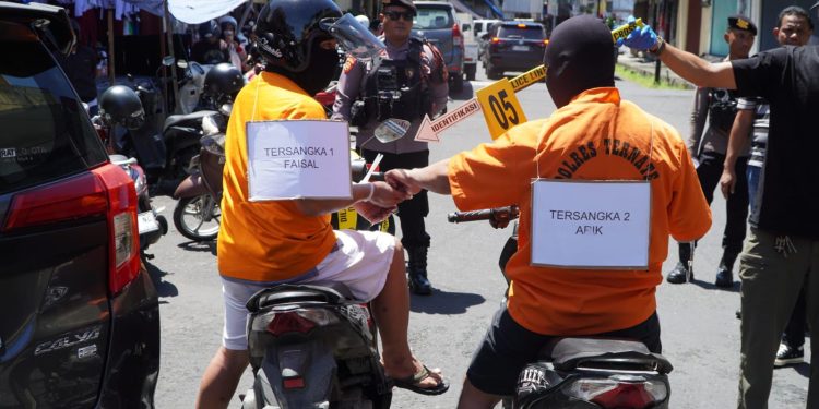 Polres Ternate Gelar Rekonstruksi Kasus Pencurian di Kelurahan Gamalama