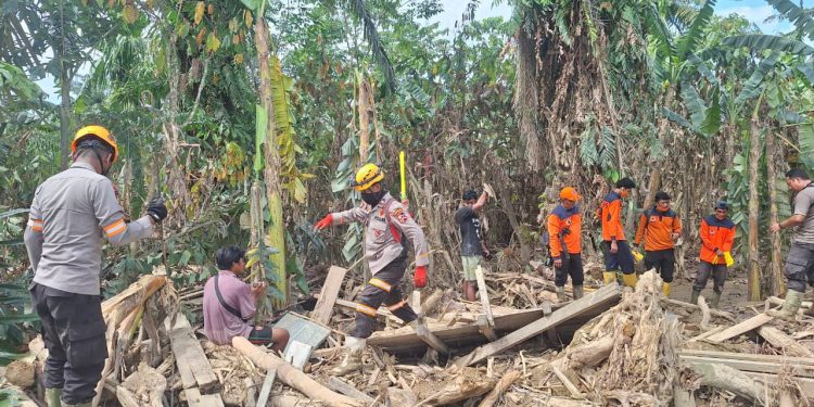Tindak Lanjut Laporan Warga, Satwa K-9 Polri Berhasil Temukan Jenazah di Aceh Tamiang
